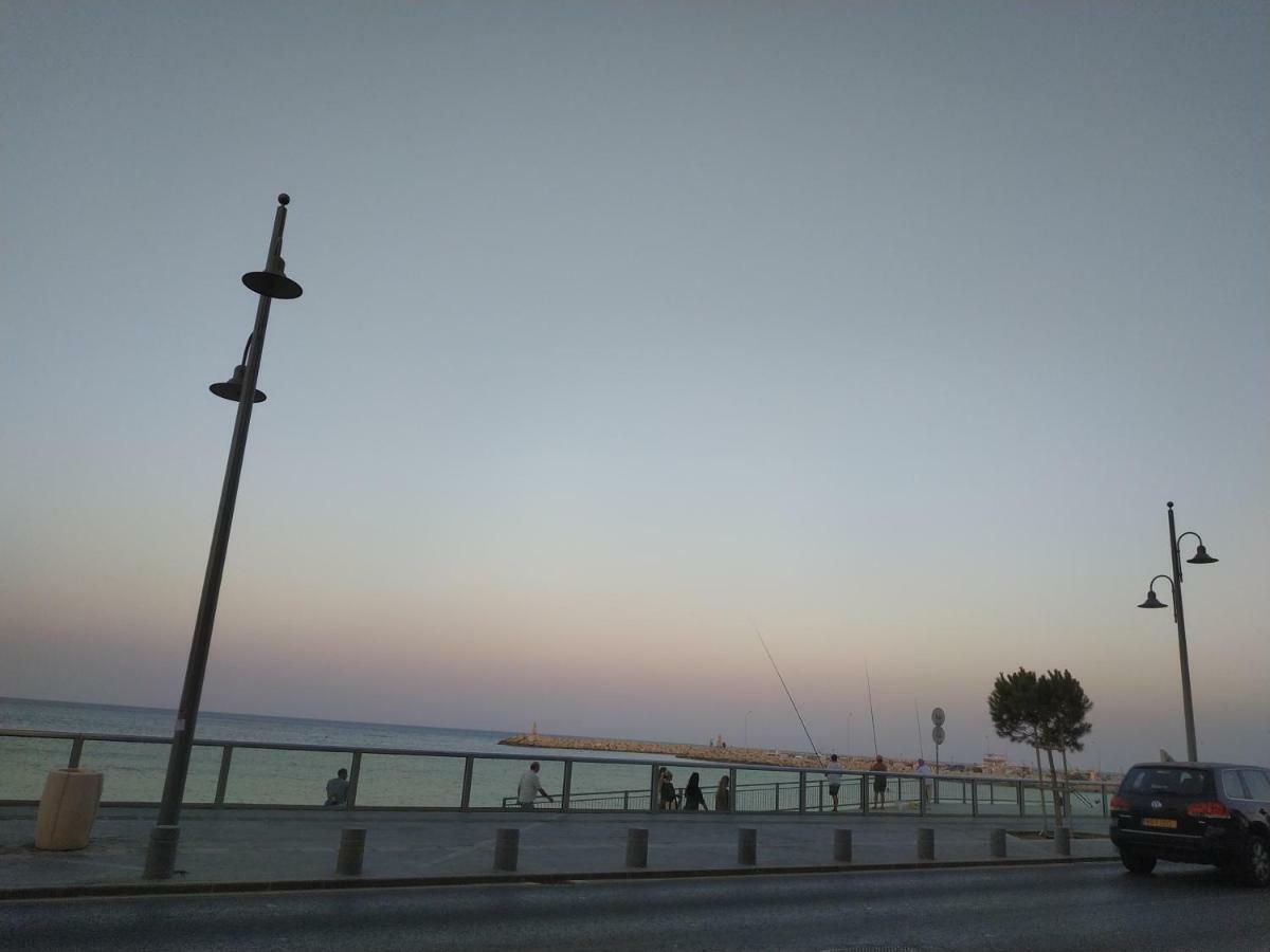 Serenity By The Sea Ларнака Екстер'єр фото